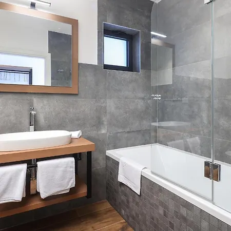 Grotta Holiday home *